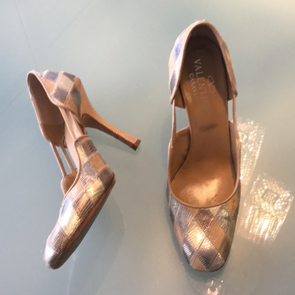 Valentino shoes size 40